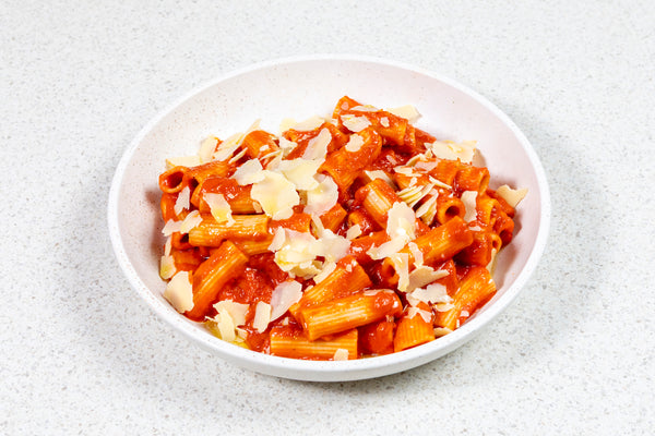 Rigatoni Napoli Tomato Share